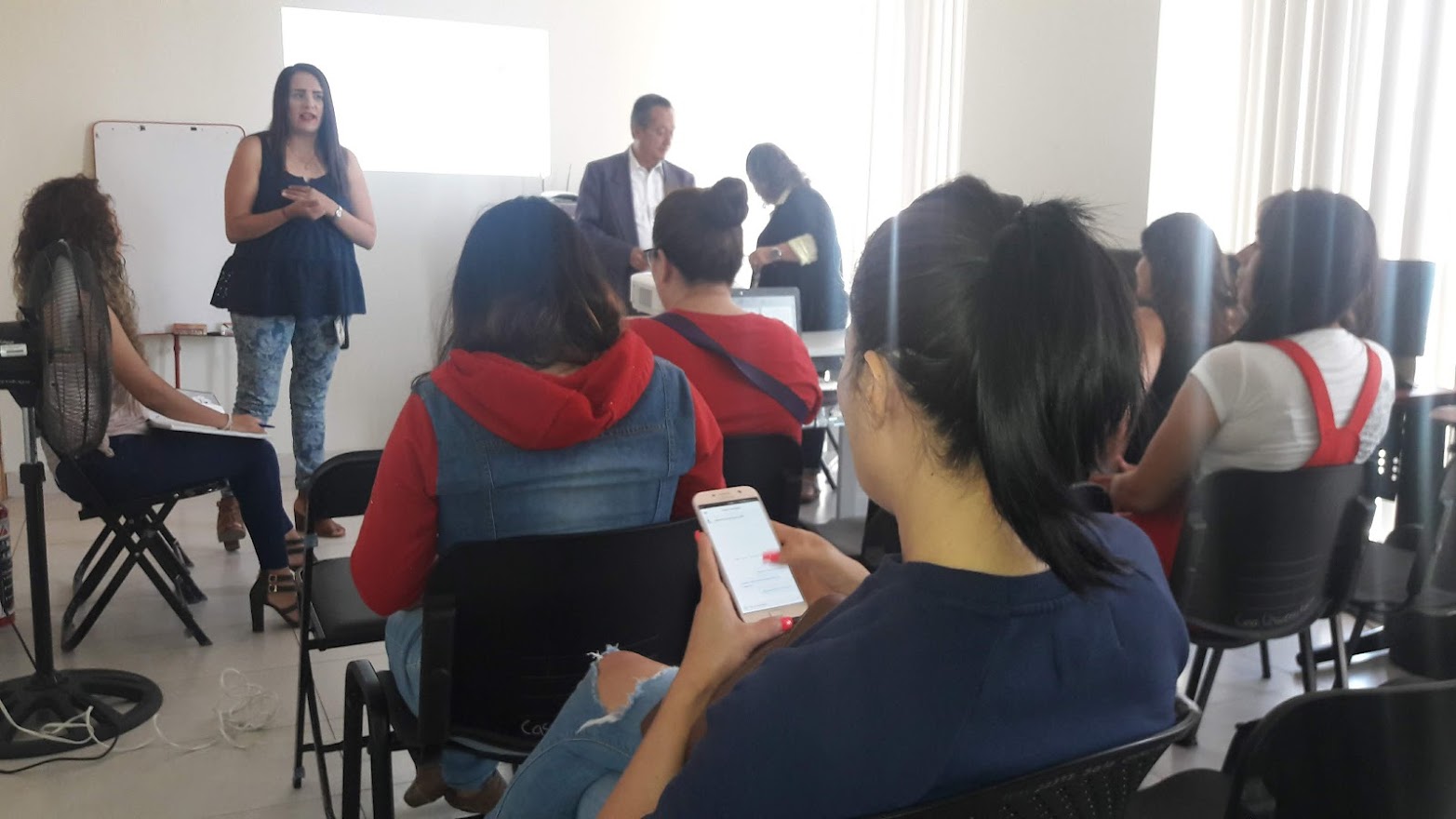 Mujeres y proyectos productivos