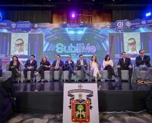 Presidium durante la inauguración del evento Sublime