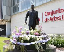 Escultura de Raúl Padilla López