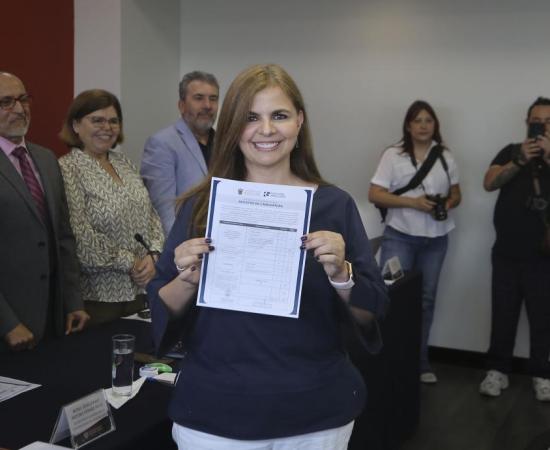 maestra Karla Alejandrina Planter Pérez, Rectora del Centro Universitario de los Altos (CUAltos)