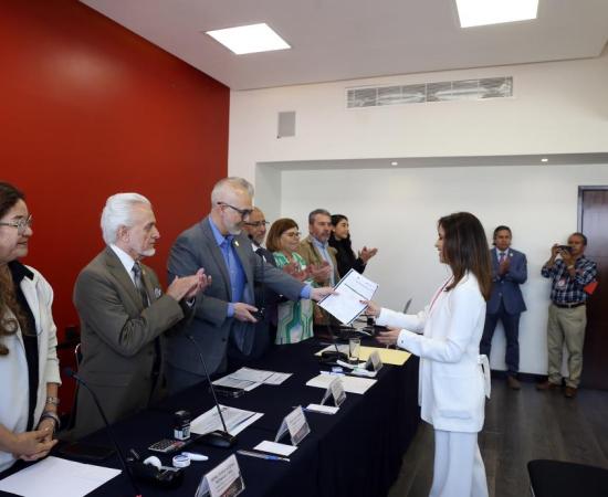 Doctora Leticia Leal Moya, Rectora del Centro Universitario de Tlajomulco (CUTlajomulco)