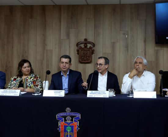 Rueda de prensa programas en línea de la UdeG