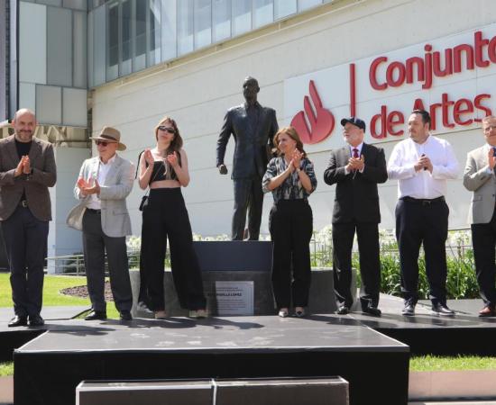 UdeG conmemora natalicio de Raúl Padilla López