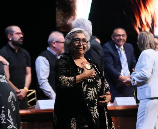 Reconoce UdeG a trabajadores con 35, 40 y 45 años de trayectoria