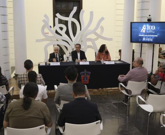 UdeG celebrará el centenario de su refundación con actividades artísticas y académicas