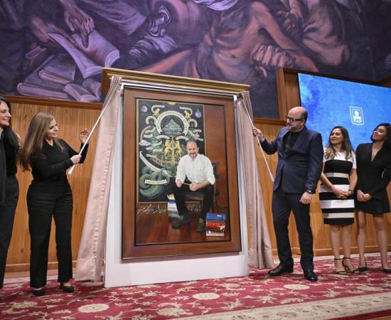Develación del retrato del ex rector Ricardo Villanueva