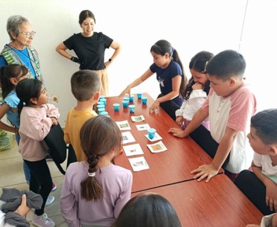 Niños y niñas participantes del taller